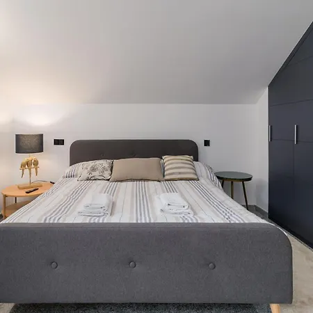 Holiday home Espectacular Con Piscina, Sauna Y Jacuzzi *